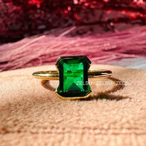 Vintage Emerald cut Alexandrite ring - 14K Solid Gold Half Bezel Ring for Women - Unique Alexandrite Engagement Ring/Surprise Ring For Her