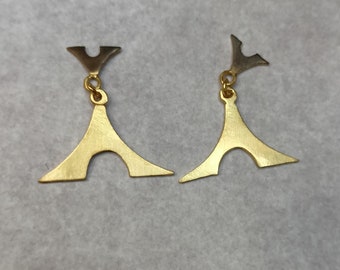 Emily, Handmade 925 gold plated dangle earrings with oxidation on the top element!