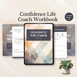 Puede incluir: Un cuaderno de trabajo digital titulado "Confidence Life Coach Workbook" con un diseño de acuarela. La portada presenta el texto "CONFIDENT Life Coach WORKBOOK". La imagen incluye páginas con indicaciones y una pequeña planta en maceta.