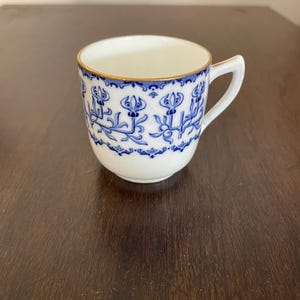 1879 Royal Worcester Queen Anne Coffee Cup Blue Transferware Gilt Trim Oetzmann Co London