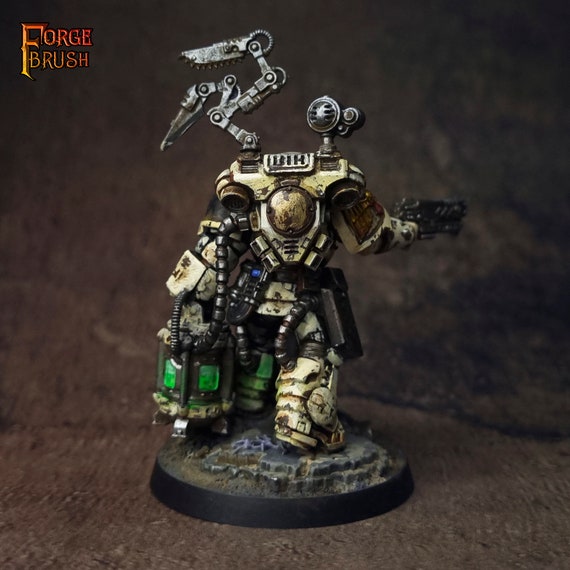 Apothecary Biologis, Painted Miniature Warhammer40k. Space