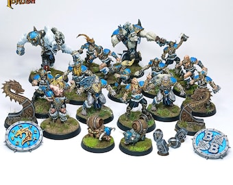 PAINTED Norse Blood Bowl Team: Norsca Rampagers. Premium Painting Commission Fantasy Football Miniatures. star player, Big Guys
