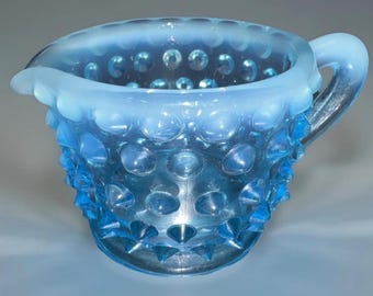 Jarra pequeña para crema Fenton vintage azul opalescente de 6,35 cm (2,5 pulgadas)