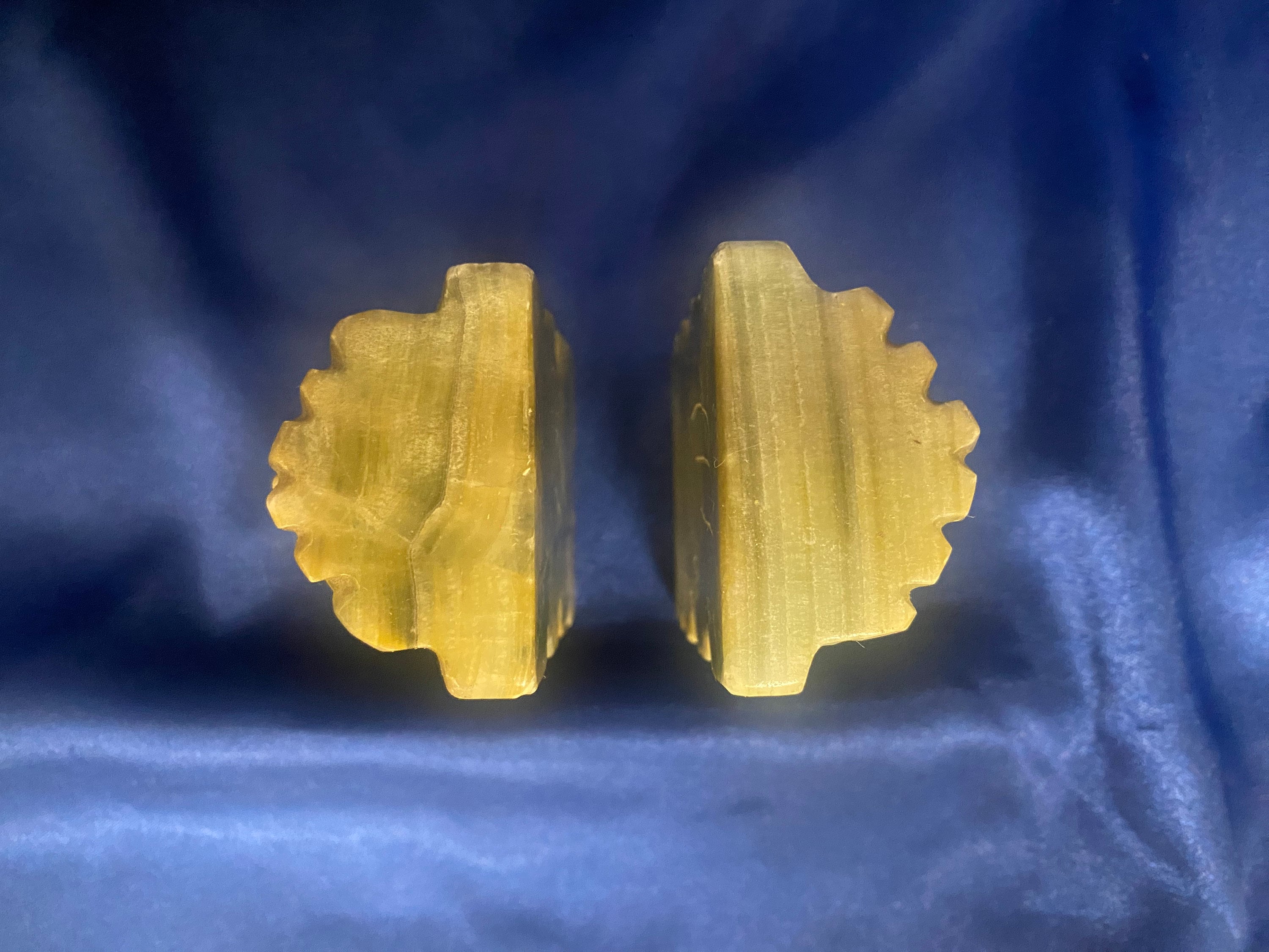 Aztec Onyx Stone Carved Tiki Bookends | Set of 2 | Tourist Souvenir ...