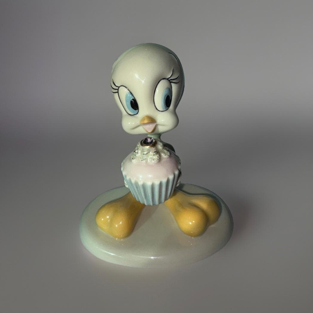 Tweety Bird 置物 シリアルナンバー入り Tweety bird figurine - Etsy 日本