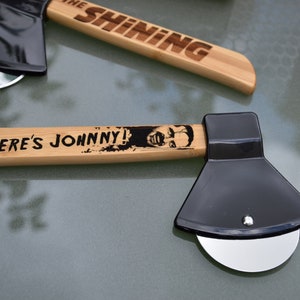 The Shining inspired Pizza Cutter // Here's Johnny - Jack Torrance - Stanley Kubrick - Horror Cinema Kitchenware Axe