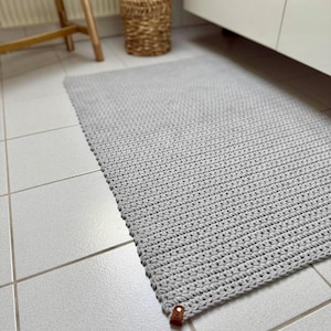 Badmatte - Badteppich - Teppich - gehäkelt aus Baumwollgarn