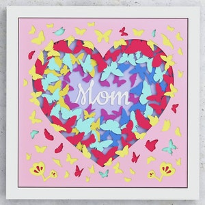 Muttertag Schattenbox, Schmetterling SVG-Schichtdesign für Cricut und Silhouette, Mutter überlagerte SVG-Light Box, Mutter-Entwurfsdatei für das Schneiden