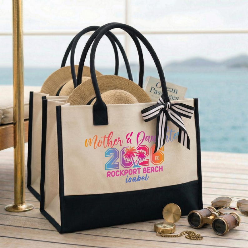 Personalized Mother Daughter Trip Tote Bag, Custom Beach Vacation Bag with Name Destination Year 2026, Matching Travel Tote Gift Nero