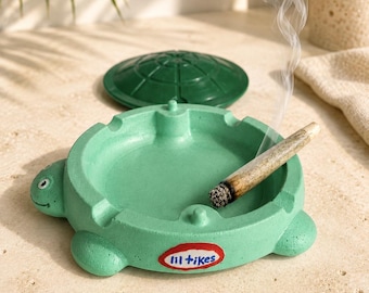 Nostalgic Turtle Sandbox Ashtray | Handmade Concrete Joint Holder