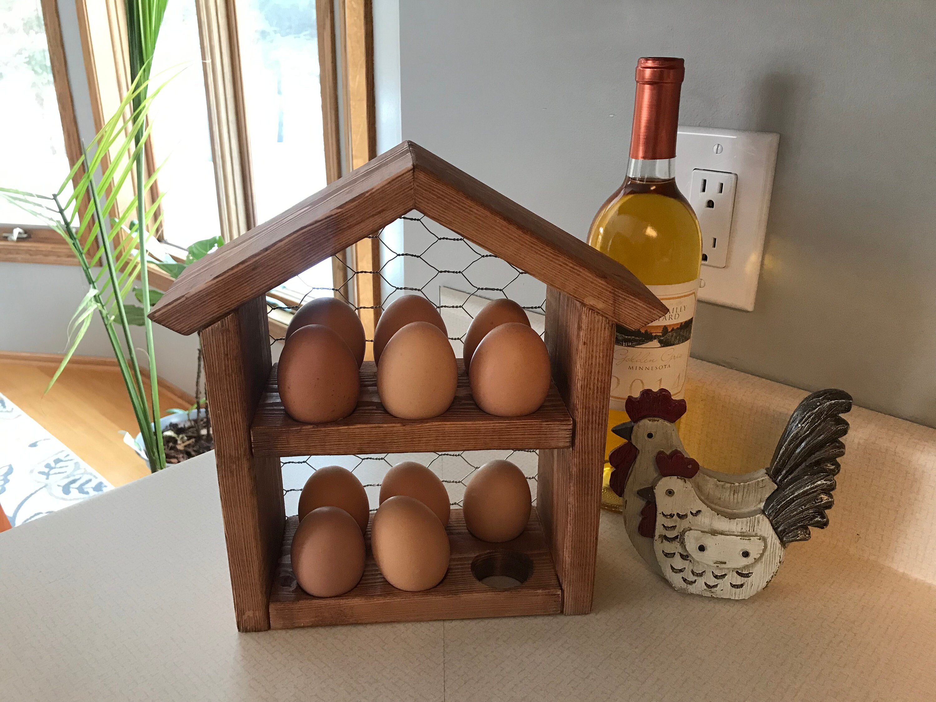 Farmhouse Chicken Egg Holder Holds 12 Large Chicken Eggs 