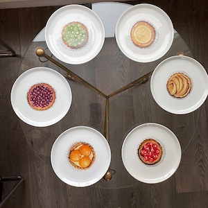 Porcelain plates from Paris France design JDelaporte