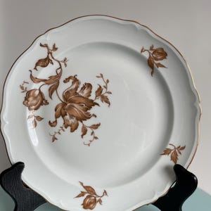 Assiettes Plates en Porcelaine de Limoges France Georges Boyer