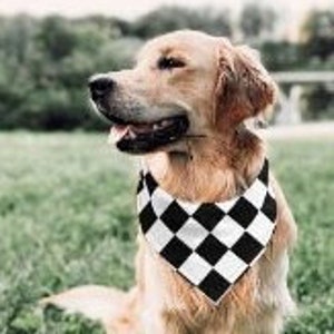 Zwart-wit geruite bandana met all-over print
