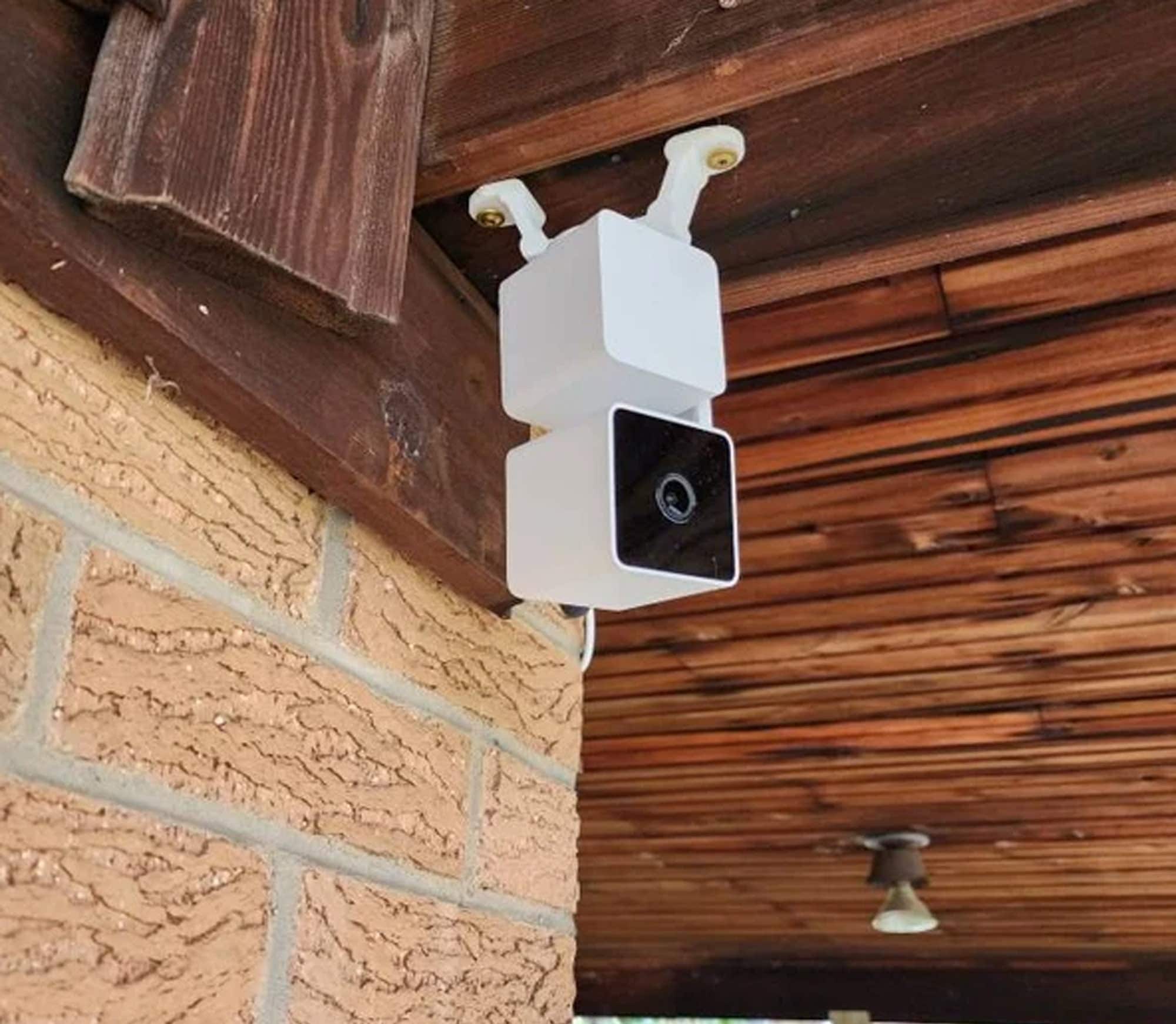 WYZE CAM PAN V3 Hanger Ceiling Mount Wall Bracket for Hanging Security