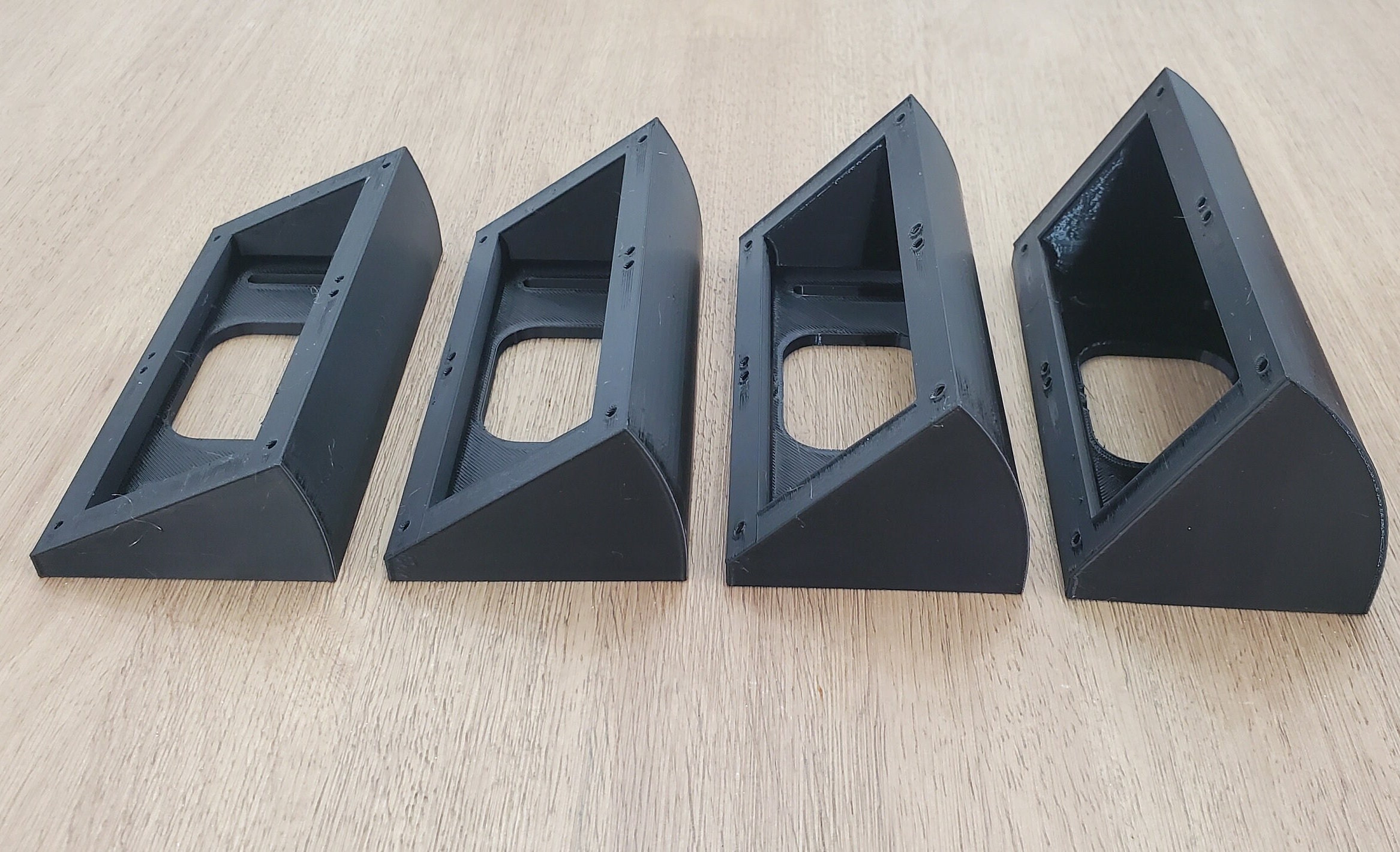 PANDUIT T70DB-X Soporte Para Montaje De Faceplates En Canaleta T70 De