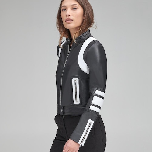 マイケルコース　Michael Kors 黒 モッズコート MICHAEL KORS（マイケルコース）の「MKGO MKロゴ トラック