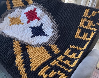 Chunky Knit Blanket: Pittsburgh Steelers