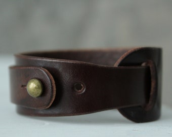Leather adjustable cuff.  Crafted with full grain traditional harness chocolate leather from Wickett and Craig tannery.