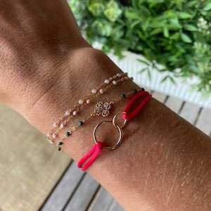 Bracelet cordon satin noeud marin et petits anneaux entrelacés en gold filled - Léo