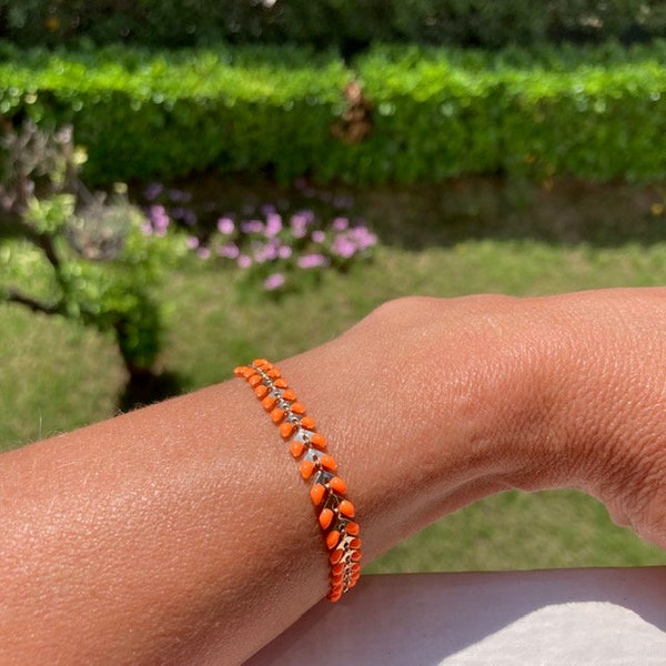 Bracelet chaine chevron en résine epoxy orange fluo - Céline