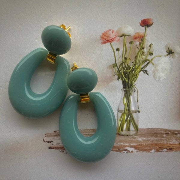 Boucles d'oreilles forme goutte évidée en résine - Les Colette