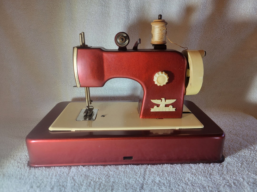 Rare Casige Toy Sewing Machine Etsy