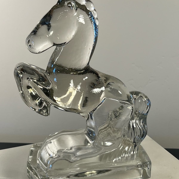 Art Deco L.E Smith Glass Horse