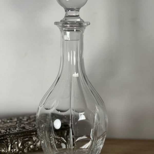Vintage Glass Decanter with Round Ball Stopper