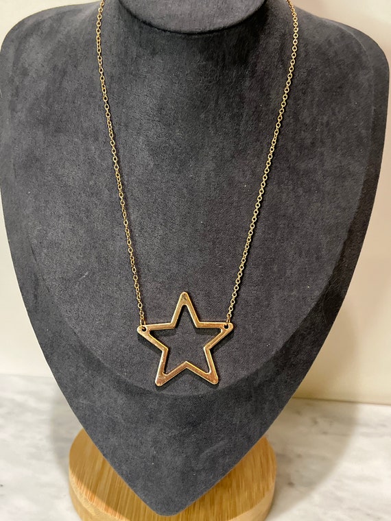 Vintage Gold Tone Star Necklace - image 1