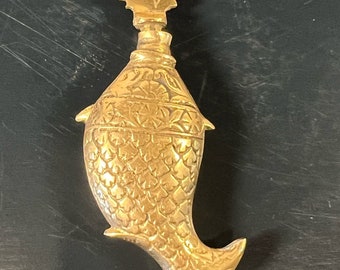 Vintage Brass Kohl Powder Surma Dani Fish Pendant Bottle