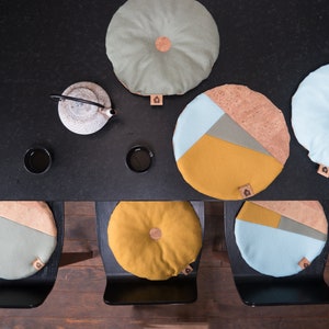 MONETTE cushion with a unique design in cork and wool