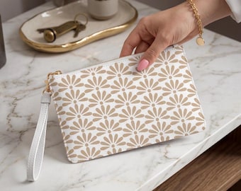 Minimalist Gift for Sister Birthday Faux Leather Cream clutch Bag Beige Wristlet bridesmaid party favor Gift for Maid of Honor