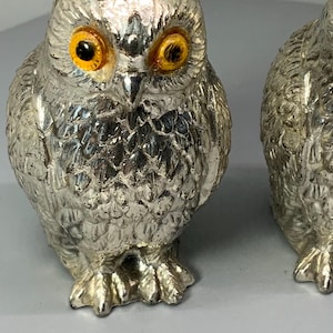 Vintage Owl Silver Metal Tone and Glass Owls Salt & Pepper Shakers