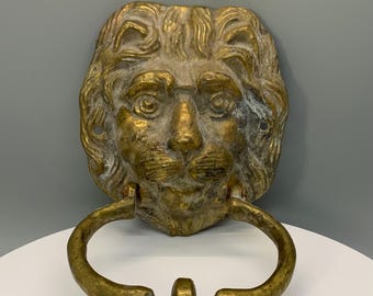 Vintage Brass Lion Head Door Knocker – Classic Regal Architectural Hardware