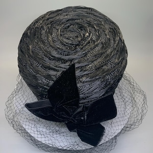 Black Straw Pillbox - Etsy display picture 1
