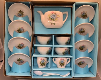 Vintage “Little Lady” Children’s Toy China Tea Set in Original Box