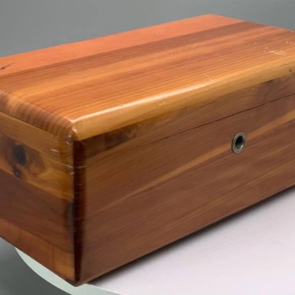 Vintage Lane Cedar Jewelry Box, Wooden Keepsake Chest with Key, Mid Century Storage Box, Cedar Chest Organizer, Locking Trinket Box