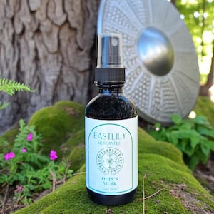 Odin&#39;s Musk Room & Linen Spray 2 oz