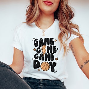 Basketball Spieltag T Shirt, Basketball Saison Shirt, Basketball Shirt, Sport Shirt, Basketball Liebhaber Geschenk, lustiges Basketball Tshirt