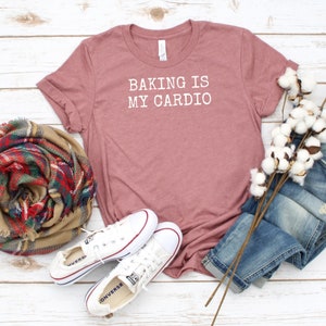 Backen ist mein Cardio-Shirt, lustiges Backen-T-Shirt für Bäcker, personalisiertes Backen-Liebhaber-T-Shirt-Geschenk, Geschenke für Bäcker, Backen-Geschenke für alle