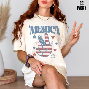 Merica Shirt, Comfort Colors, Retro Peace T-Shirt, Patriotic Peace Hand Sign, July 4th Shirt, Patriotic Gift, Boho Apparel, America Tee