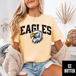 Camiseta con la mascota de los Eagles, camiseta retro de los Eagles de Comfort Colors®, regalo para aficionados de los Eagles, camiseta con la mascota de la escuela Eagles, camiseta con la mascota del equipo de fútbol americano Eagles imagen 3