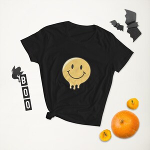 Women Happy Face Scare