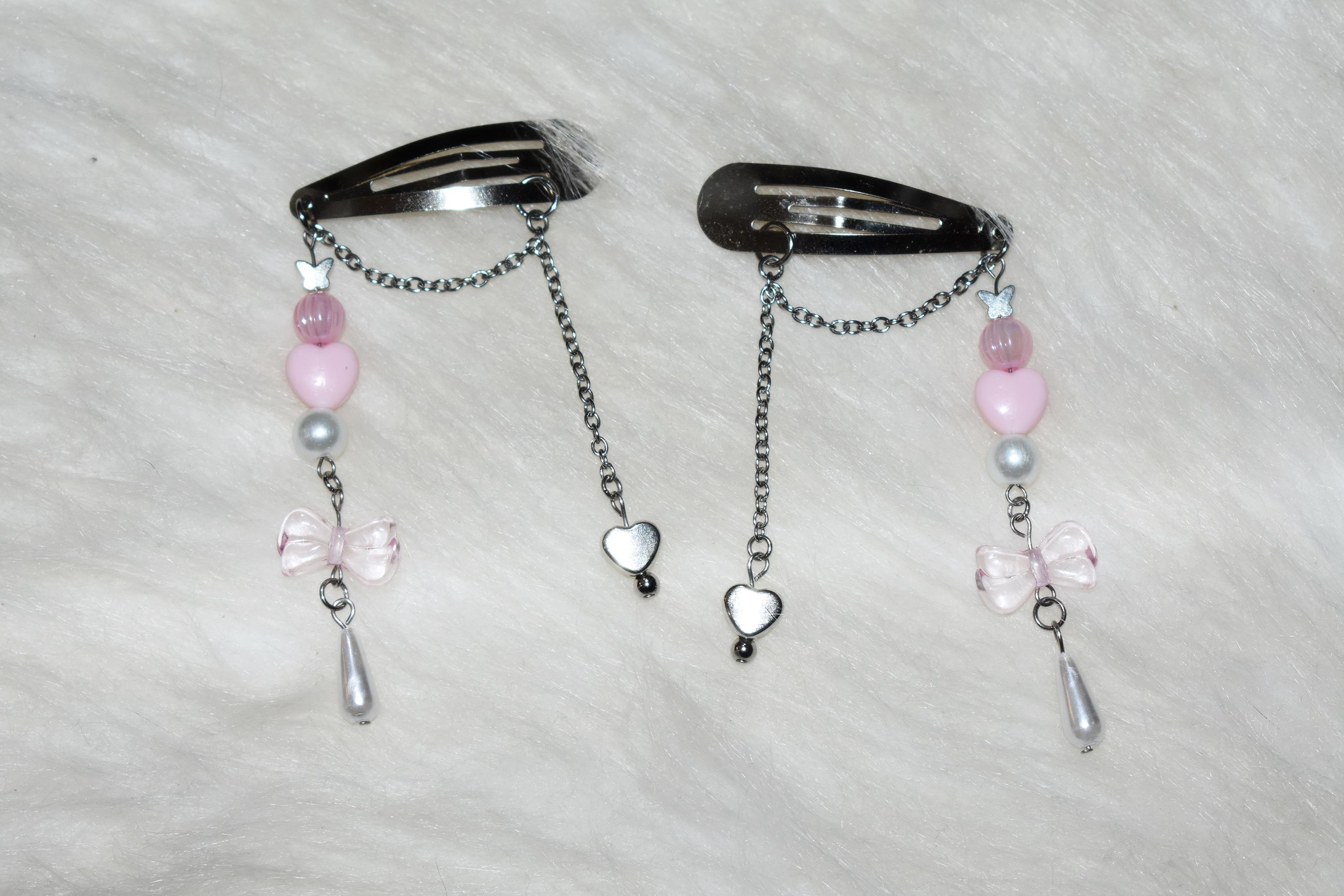 Pink & White Beaded Hair Clip - Handmade Aesthetic Jewelry 