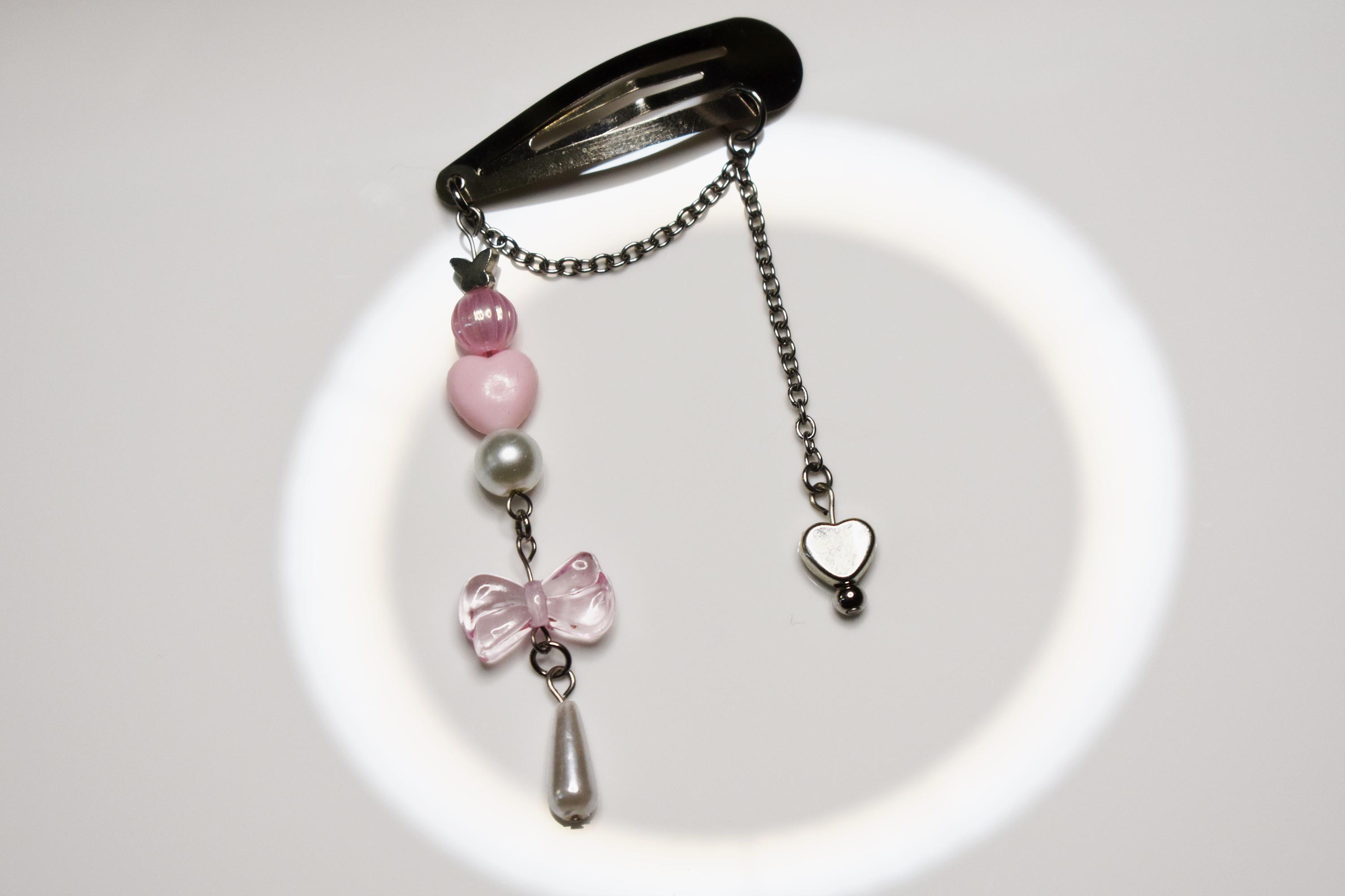 HANDMADE Elegant Pink and White Beaded Hair Accessory Pink & White Beaded Hair Clip - Handmade Aesthetic Jewelry  main image 2