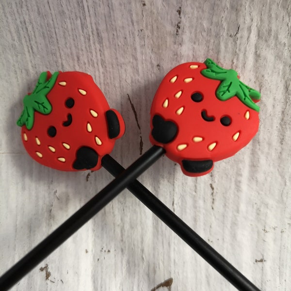 Maschenstopper Erdbeeren im Doppelpack für Rundstricknadel, Spitzenschoner für Stricknadeln im Organzasäckchen
