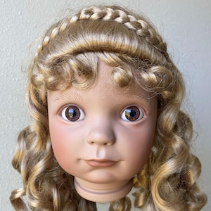 Doll wig size 14&quot;-15&quot; Nicole Fits most 14&quot;-15&#39;&#39; doll head for Collectible Doll Classic Doll Antique Doll Vintage Doll Blonde Global Doll Wig