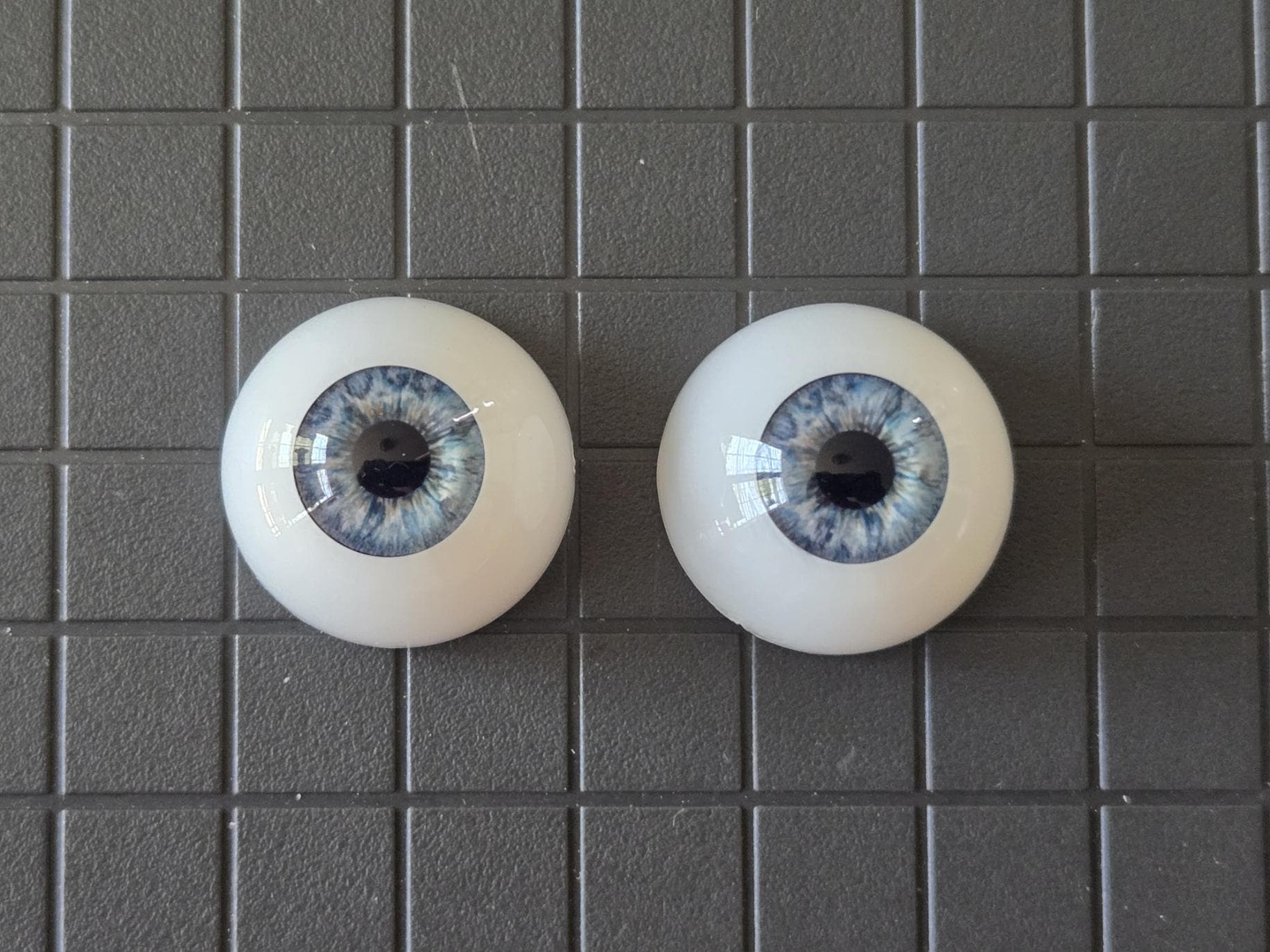 Reborn dolls eyes - Etsy 日本
