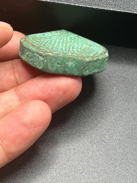 Ancient Old Antique Intaglio Bronze Pendant - image 4